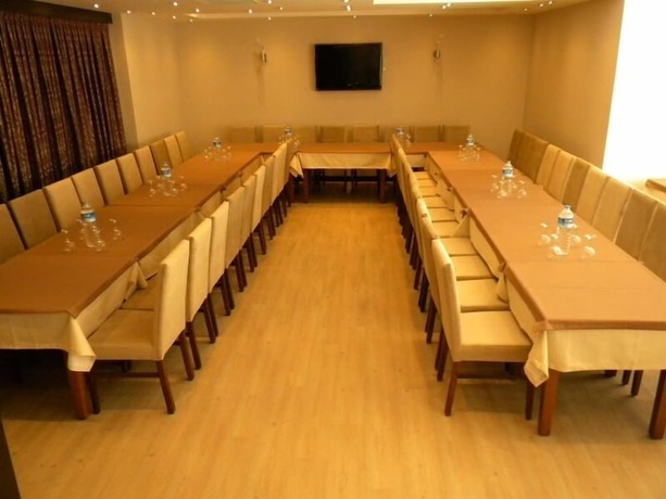Imagen de los interiores del Hotel Vesta Fuar. Foto 13