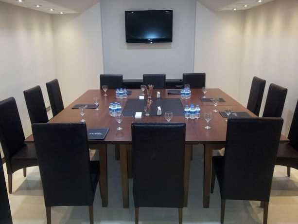 Imagen de los interiores del Hotel Vesta Fuar. Foto 18