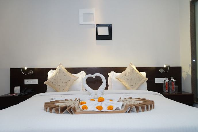 Imagen de la habitación del Hotel Vesta Grand Central Udaipur. Foto 11