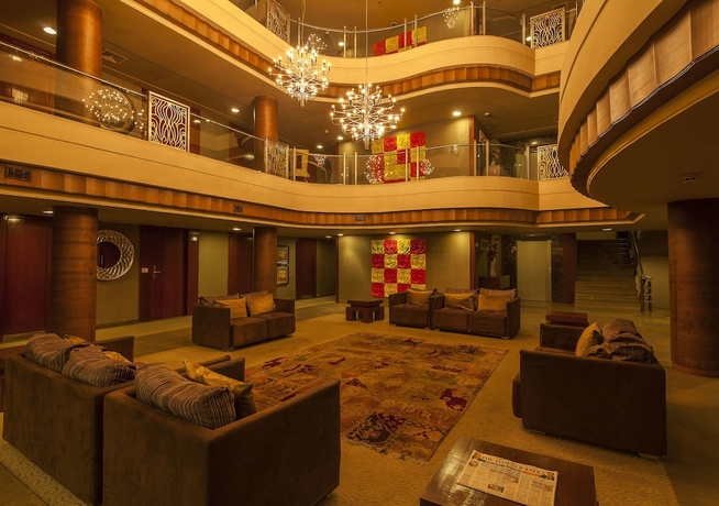 Imagen de los interiores del Hotel Vesta International. Foto 17