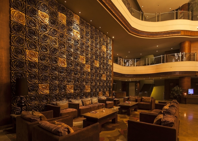 Imagen de los interiores del Hotel Vesta International. Foto 18