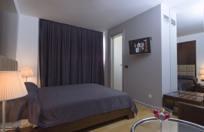 Imagen de la habitación del Hotel Vestibul Palace. Foto 11