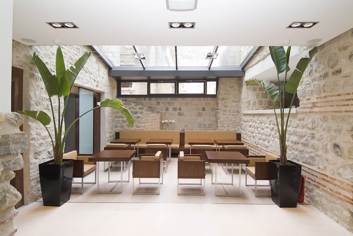 Imagen de los interiores del Hotel Vestibul Palace. Foto 17