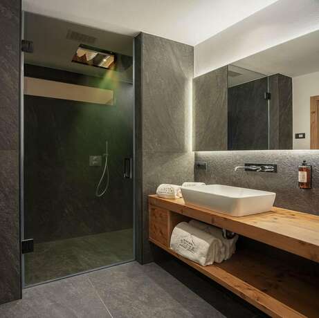 Imagen de la habitación del Hotel Vetta Alpine Relax. Foto 18