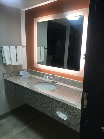 Imagen de la habitación del Hotel VetteCity. Foto 11