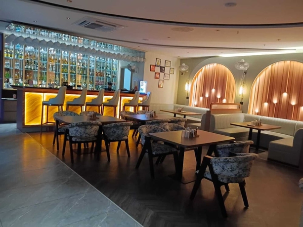 Imagen del bar/restaurante del Hotel Vevanta. Foto 2