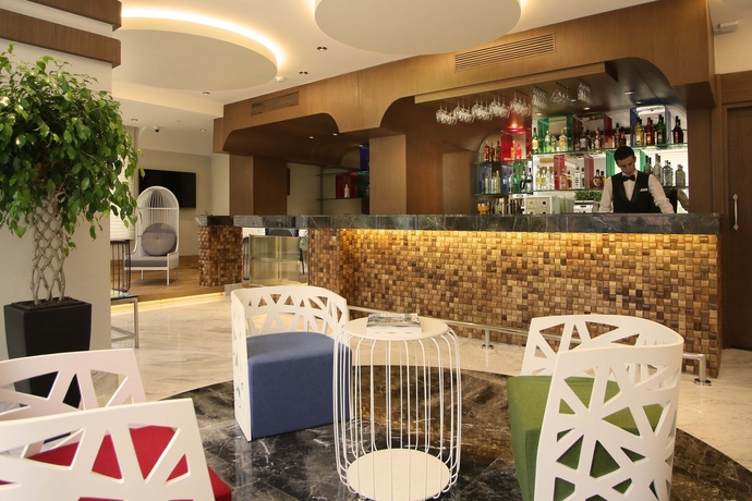 Imagen de los interiores del Hotel Veyron Hotels and Spa. Foto 15