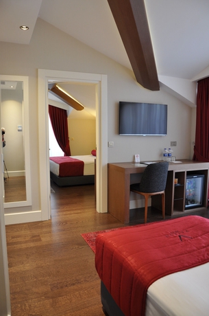 Imagen de la habitación del Hotel Veyron Hotels and Spa. Foto 7