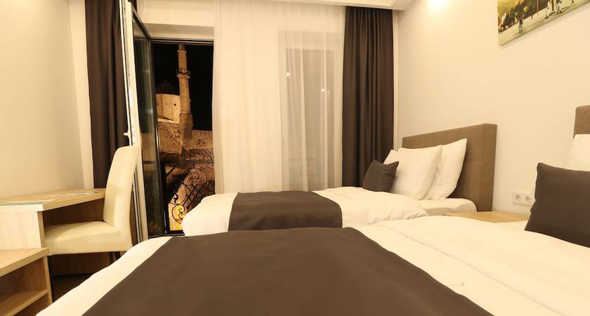 Imagen de la habitación del Hotel Vezir Palace. Foto 4