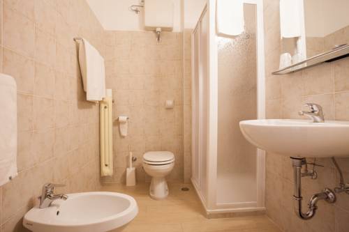 Imagen de la habitación del Hotel Vezzano. Foto 2