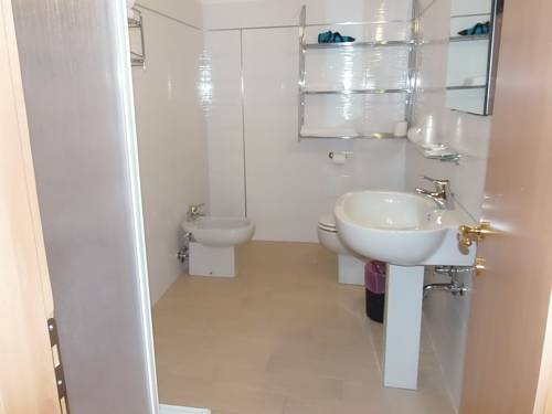 Imagen de la habitación del Hotel Vezzano. Foto 4
