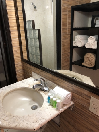 Imagen de la habitación del Hotel Vf Villa Florencia. Foto 9