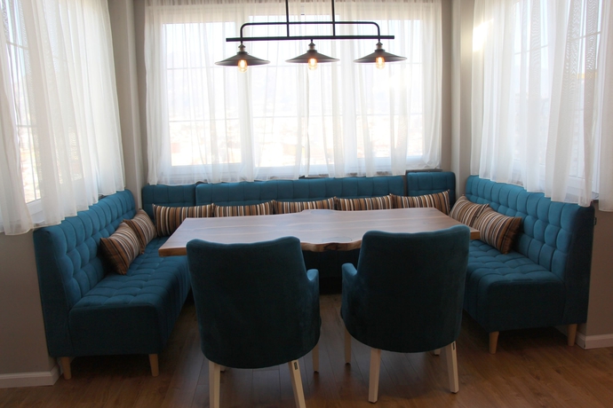 Imagen del bar/restaurante del Hotel Vh Premier As Tirana. Foto 4