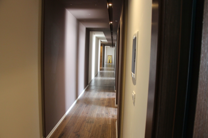 Imagen de los interiores del Hotel Vh Premier As Tirana. Foto 16