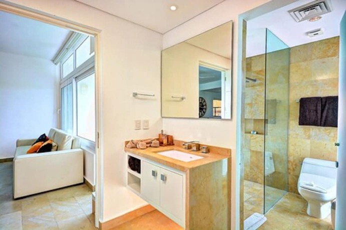 Imagen de la habitación del Hotel Via 38 PH Fuego by Realty Group. Foto 2