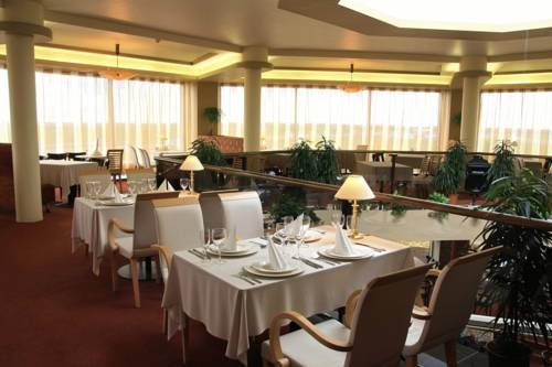 Imagen del bar/restaurante del Hotel Via Baltica. Foto 2