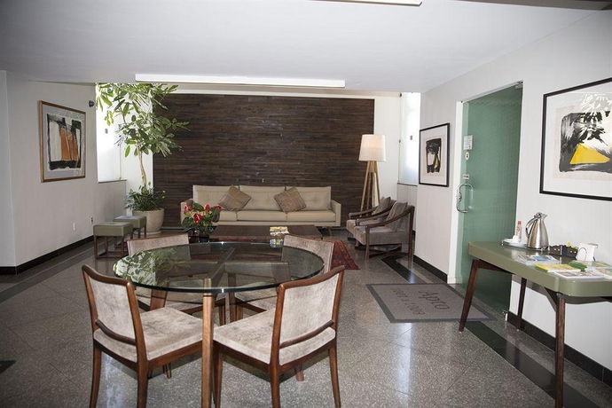 Imagen general del Hotel Via Contorno. Foto 4