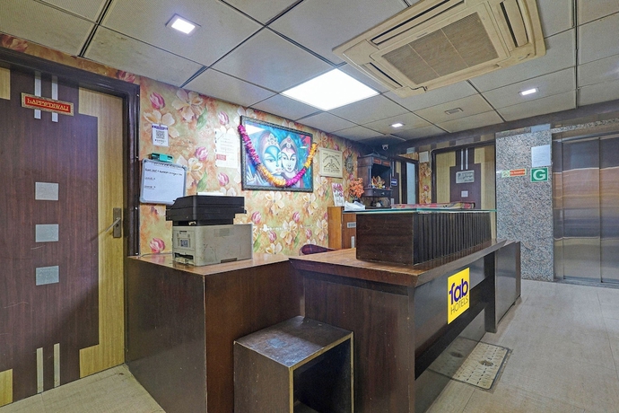 Imagen de los interiores del Hotel Via Crown Inn I. Foto 14