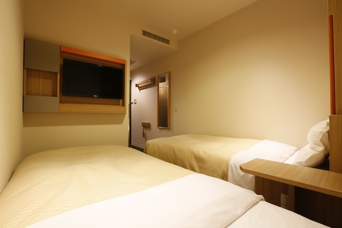 Imagen de la habitación del Hotel Via Inn Hiroshima. Foto 9