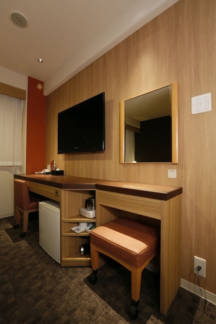 Imagen de la habitación del Hotel Via Inn Hiroshima. Foto 13