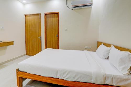 Imagen de la habitación del Hotel Via Rameshwar Inn. Foto 13