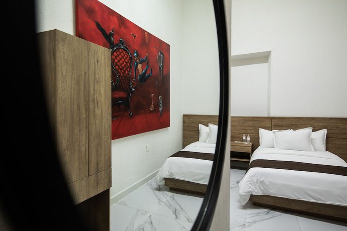 Imagen de la habitación del Hotel Via Real. Foto 5