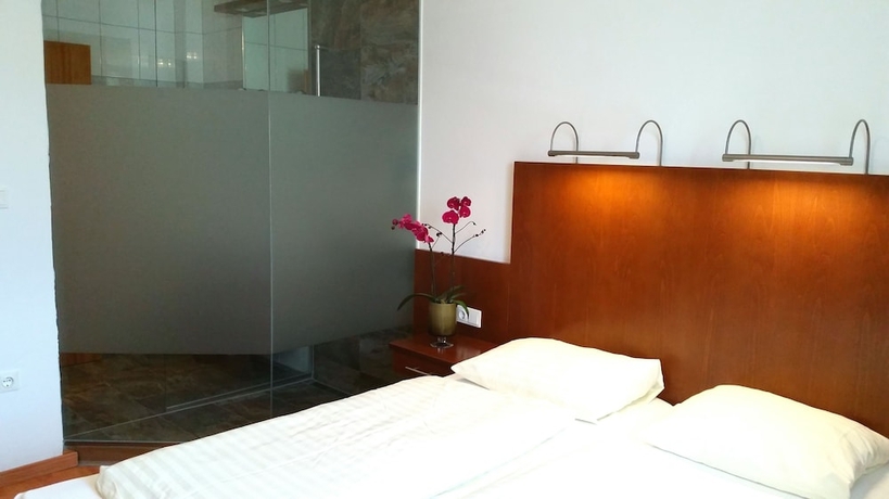 Imagen de la habitación del Hotel Via Roma. Foto 2