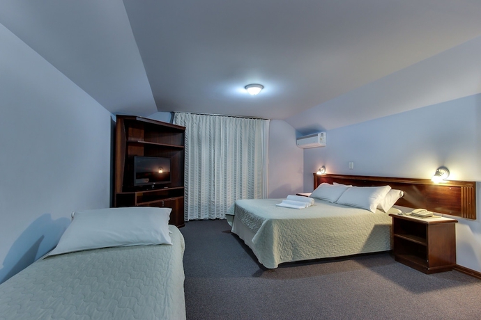 Imagen de la habitación del Hotel Via Serena. Foto 3