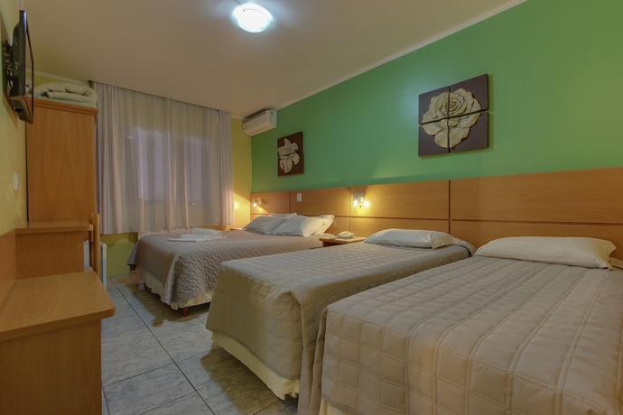 Imagen de la habitación del Hotel Via Serena. Foto 5
