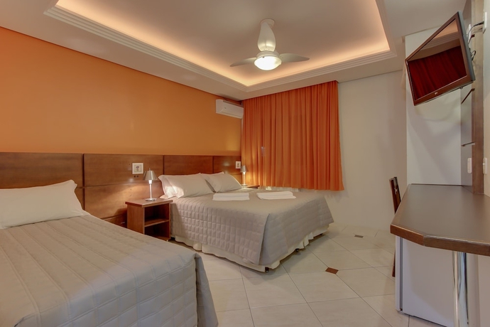 Imagen de la habitación del Hotel Via Serena. Foto 6