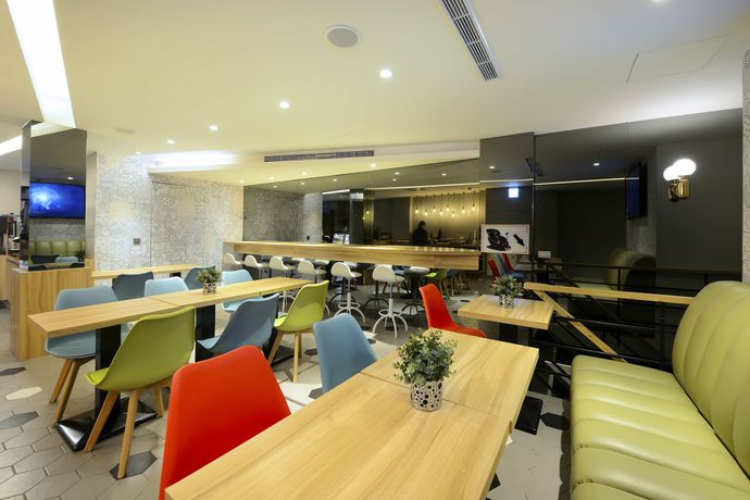 Imagen de los interiores del Hotel Via Taipei Station. Foto 14