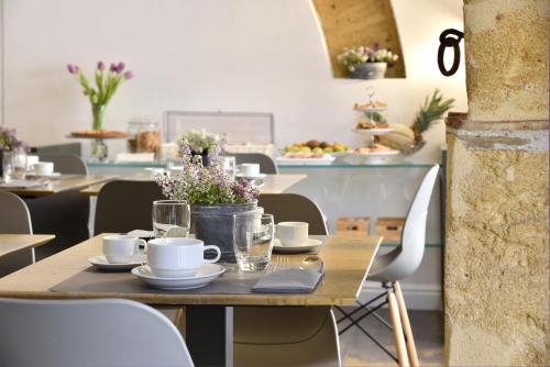 Imagen de la habitación del Hotel Viacolvento. Foto 10