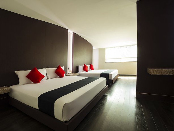 Imagen de la habitación del Hotel V&iacute;a La Villa. Foto 3