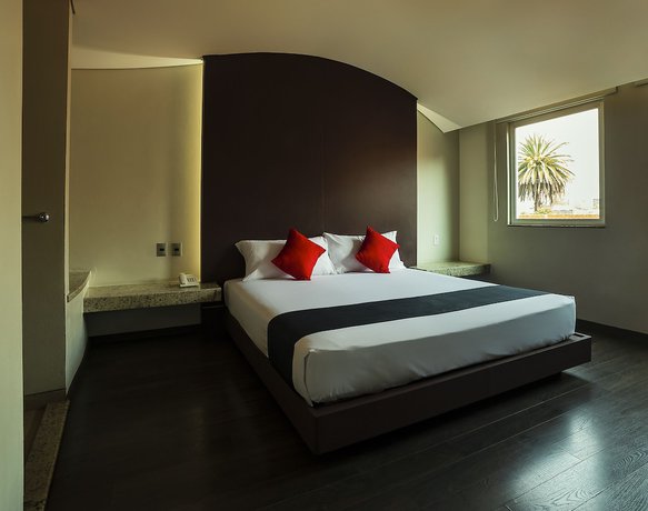 Imagen de la habitación del Hotel V&iacute;a La Villa. Foto 5