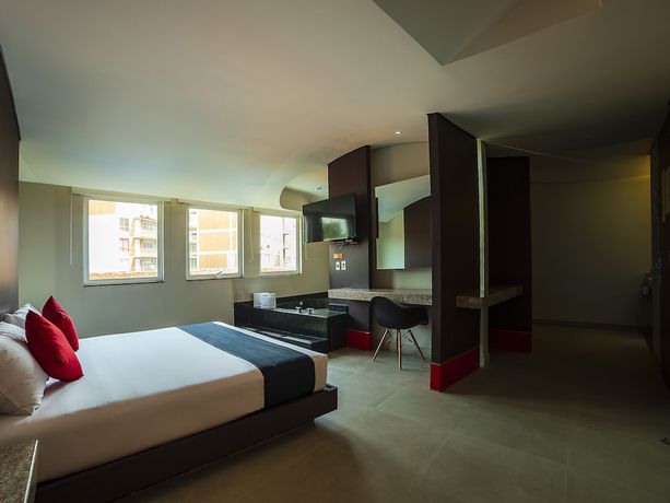 Imagen de la habitación del Hotel V&iacute;a La Villa. Foto 10