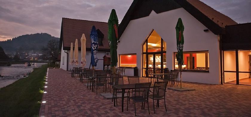 Imagen general del Hotel V&iacute;r. Foto 1