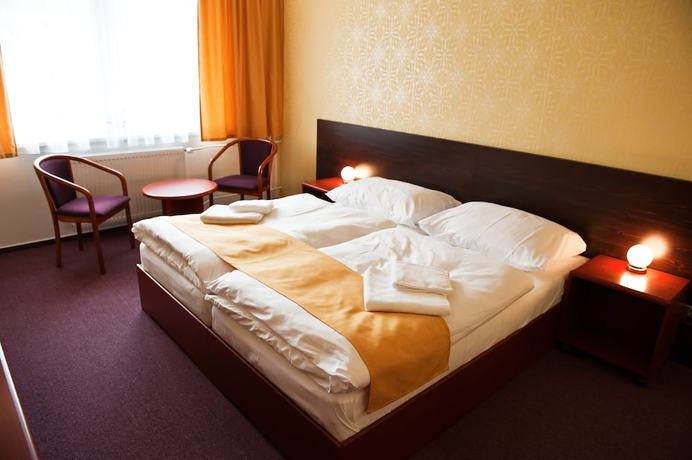 Imagen de la habitación del Hotel V&iacute;r. Foto 12