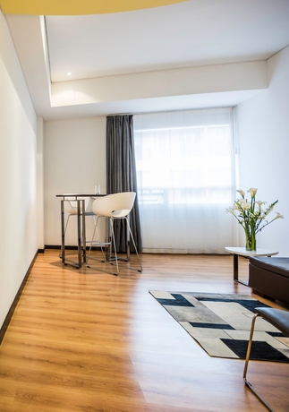 Imagen de la habitación del Hotel Viaggio 617 Suites. Foto 12