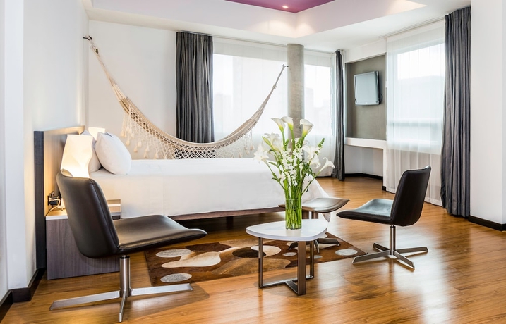 Imagen de la habitación del Hotel Viaggio 617 Suites. Foto 13