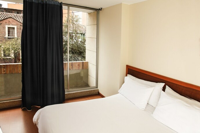 Imagen de la habitación del Hotel Viaggio Studios. Foto 5