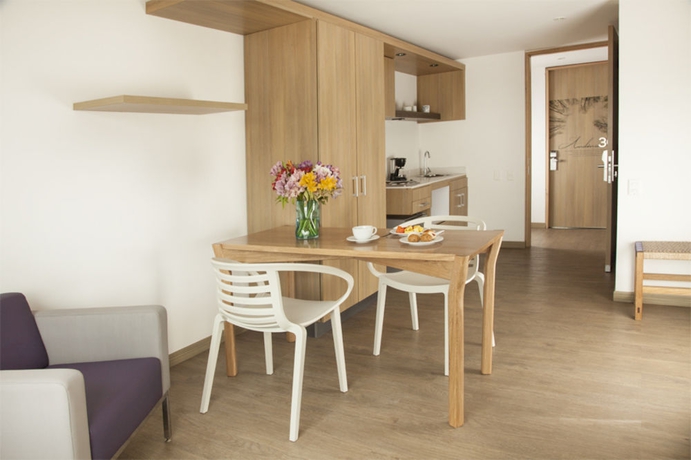 Imagen de la habitación del Hotel Viaggio Teleport Suites. Foto 5