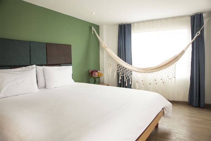 Imagen de la habitación del Hotel Viaggio Teleport Suites. Foto 6