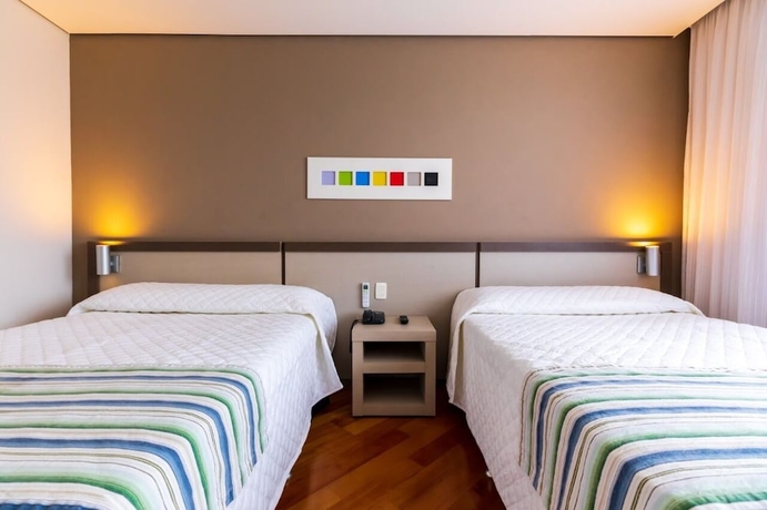 Imagen de la habitación del Hotel Viale Cataratas. Foto 9