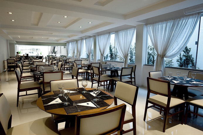 Imagen del bar/restaurante del Hotel Viale Tower. Foto 2