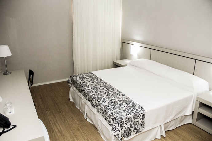 Imagen de la habitación del Hotel Viale Tower. Foto 10