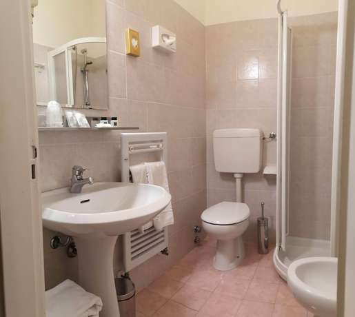 Imagen de la habitación del Hotel Viamare, Cervia. Foto 13