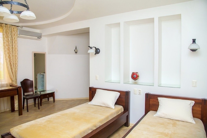 Imagen de la habitación del Hotel Viamond. Foto 11