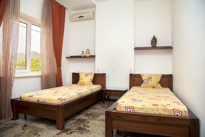 Imagen de la habitación del Hotel Viamond. Foto 19