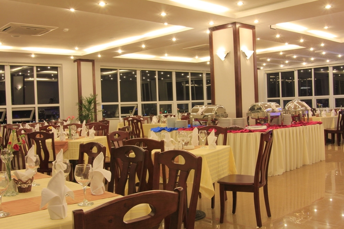 Imagen del bar/restaurante del Hotel Vian and Spa Da Nang. Foto 3