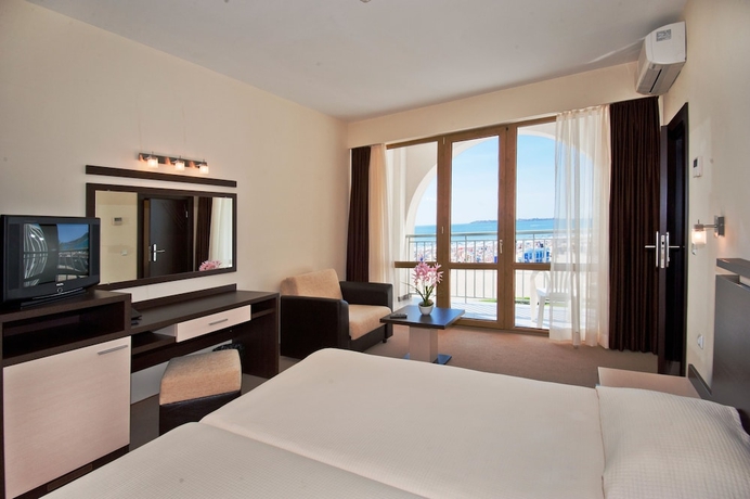 Imagen de la habitación del Hotel Viand. Foto 7